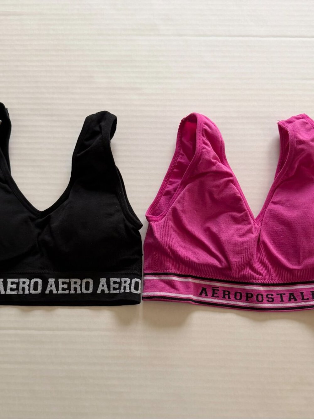 2 – Aeropostale Intimates Seamless Sports Bra Size S/P